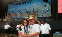 JimmyBuffett2007a (16).JPG (492107 bytes)